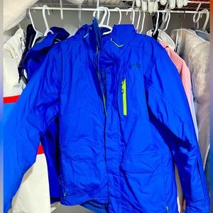 North-face jacket; worn, small